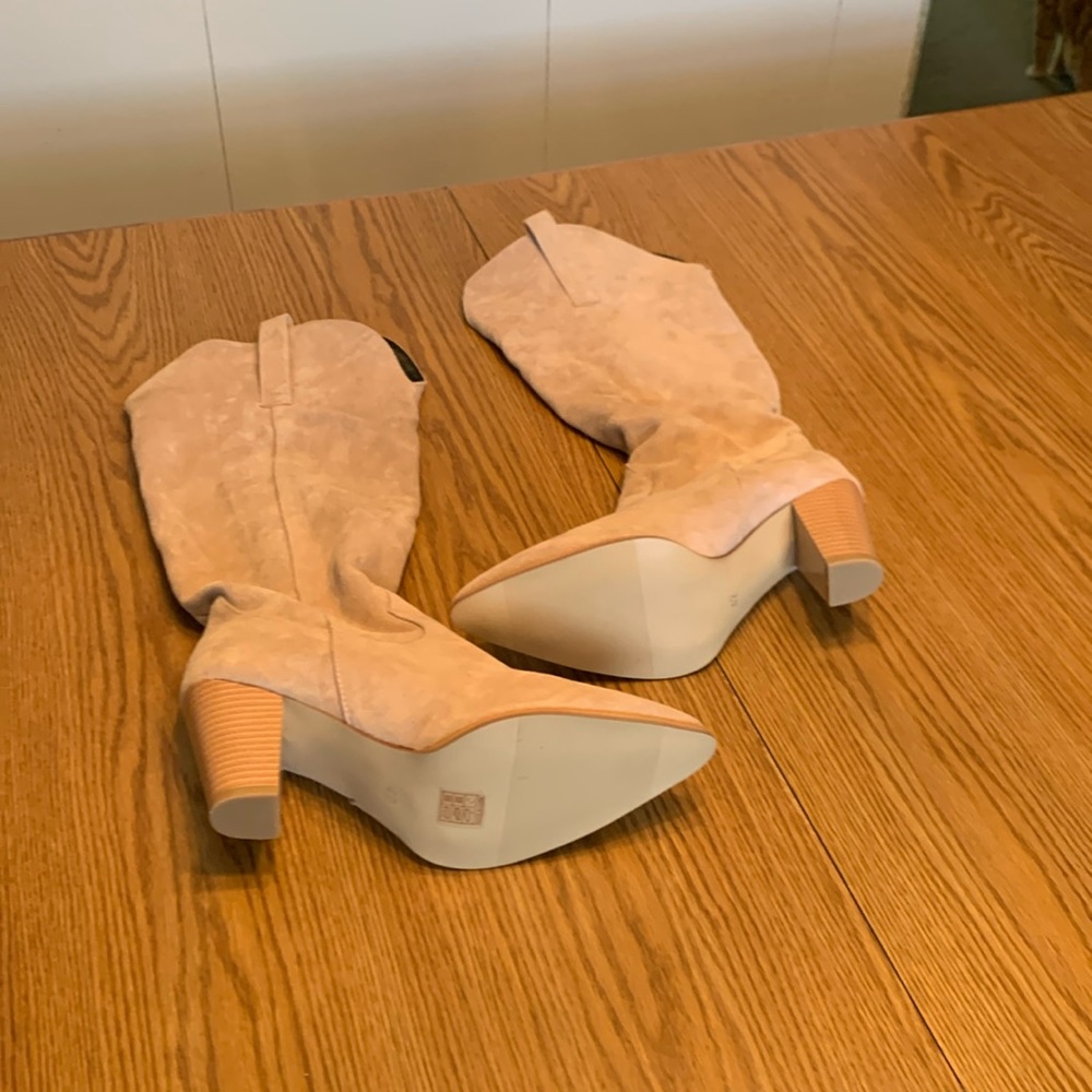 SHEIN boots.  All man made materials.  Size 42.  TAN.   NEW!